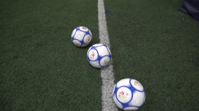 Quy Định Về Bóng Trong Cuộc Và Bóng Ngoài Cuộc Chuẩn FIFA